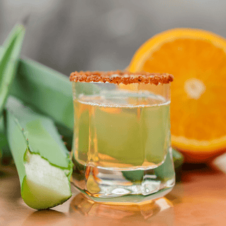Mezcal Cocktail / Ganna Zelinska/Getty Images